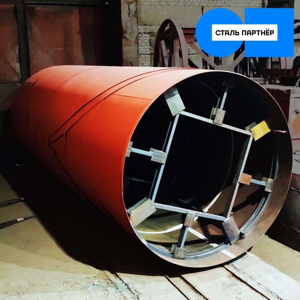 Резервуар вертикальный стальной объемом 300 куб. метров (РВС 300), в собранном состоянии предназначен для приема, хранения и выдачи технической воды